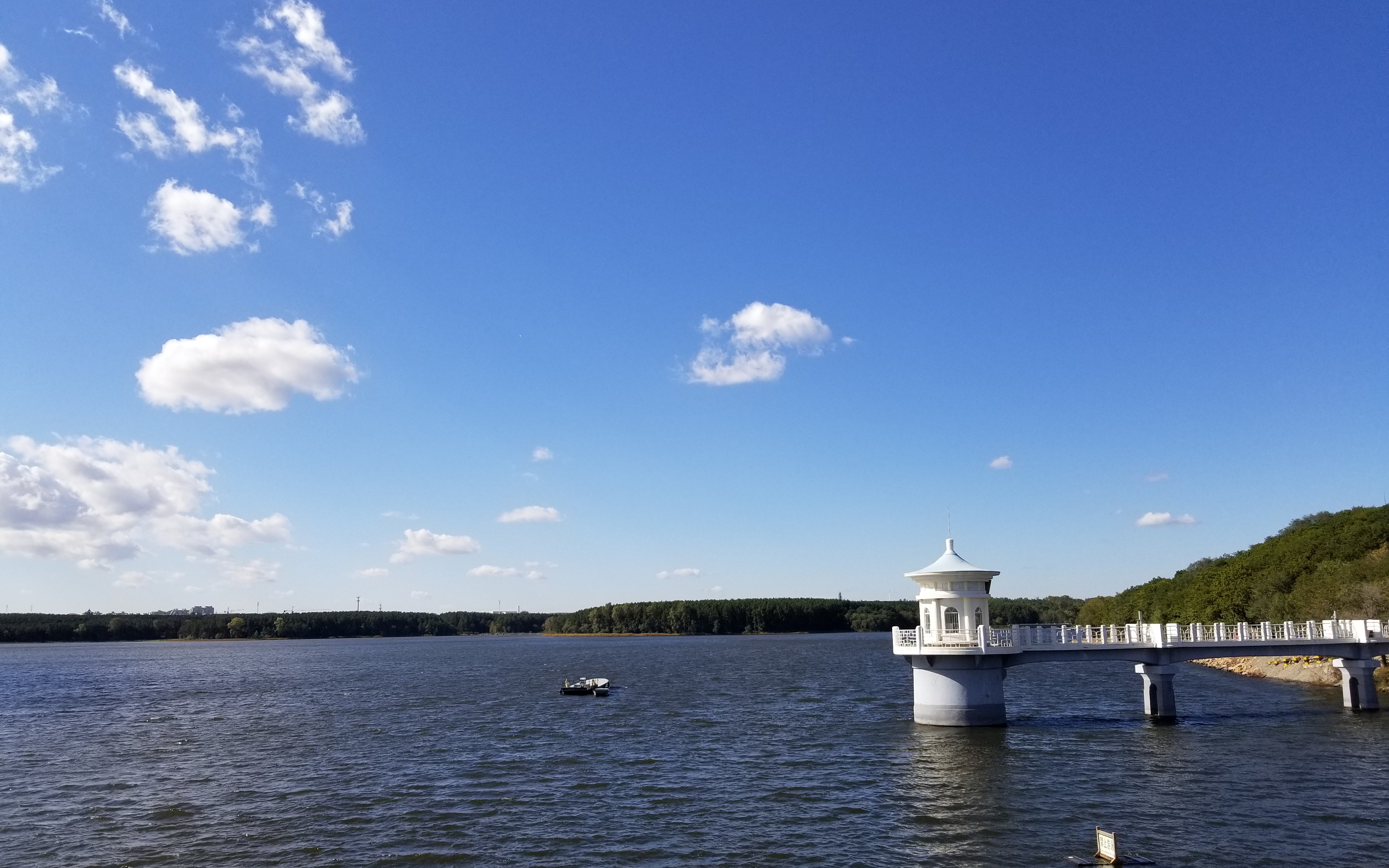 孤独的第七级是一个人看海——净月潭