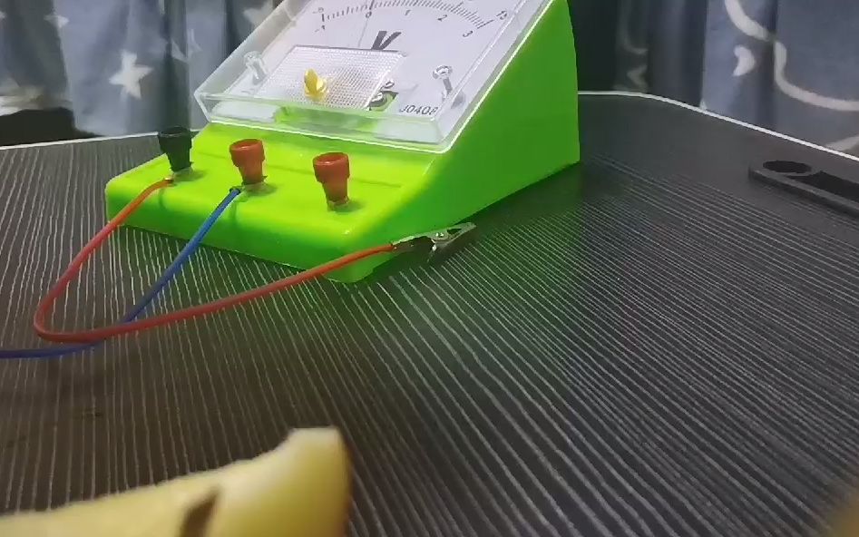 (物理)实践类:水果电池1_哔哩哔哩_bilibili