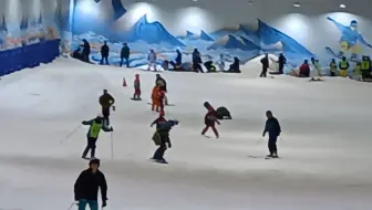 周怡莎102