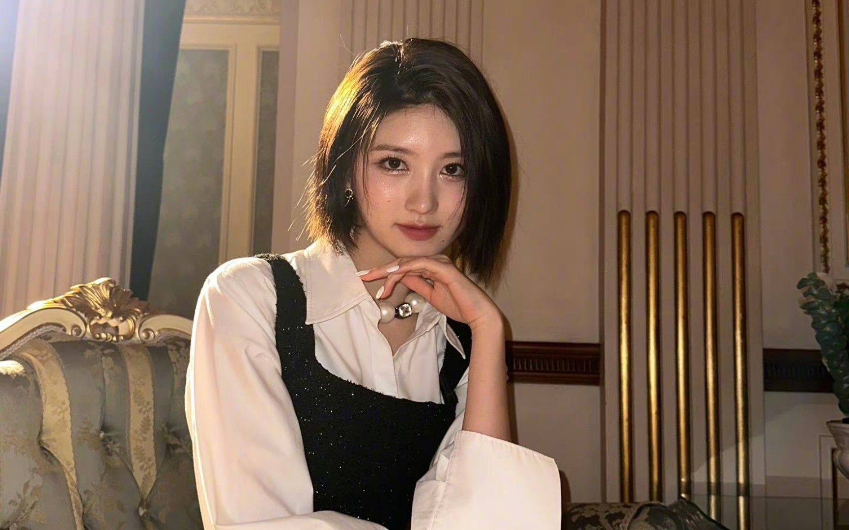 ive 秋天官推更新,秋秋姐美翻啦!