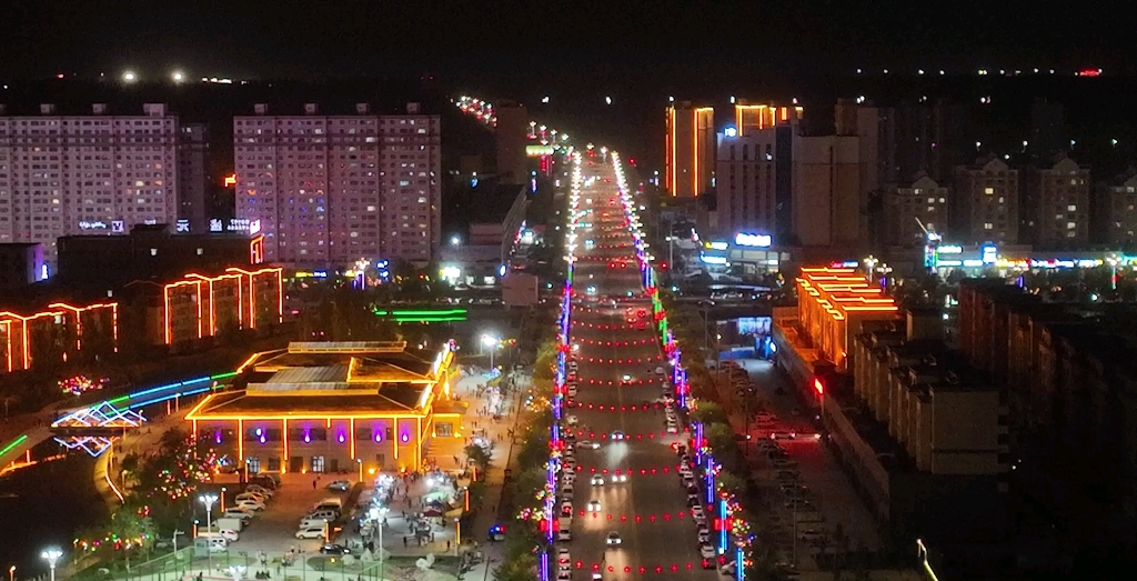 [图]温宿县稻花香里夜市