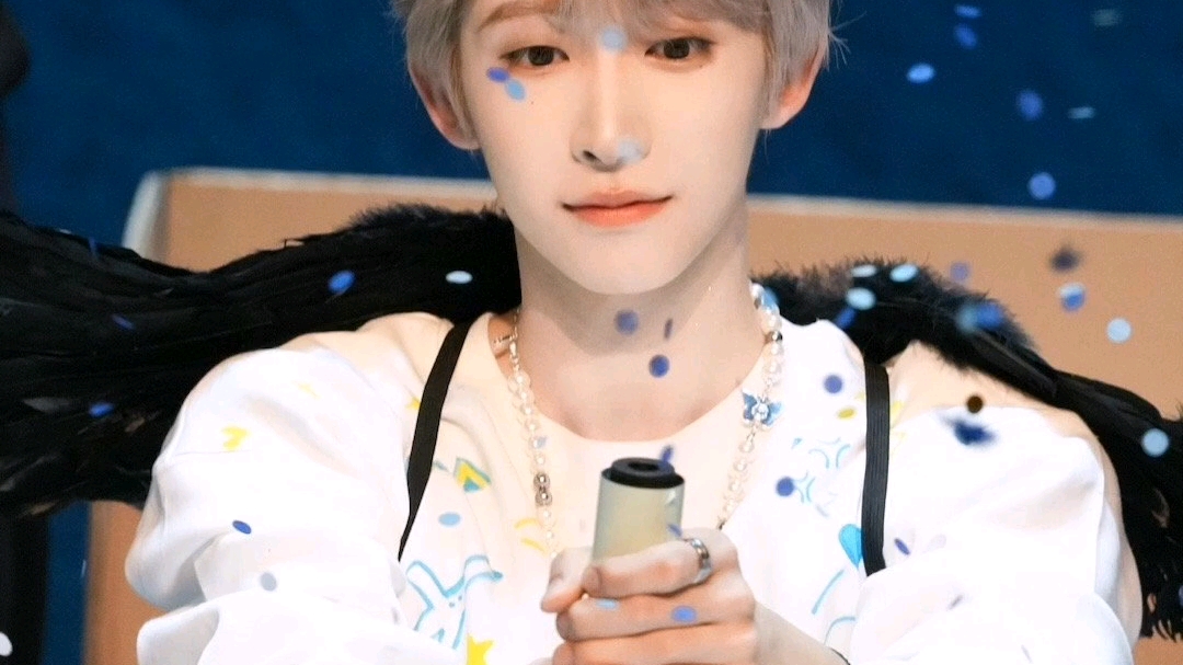 【刘宇】鲨姐是把动物园带到签售会了吧