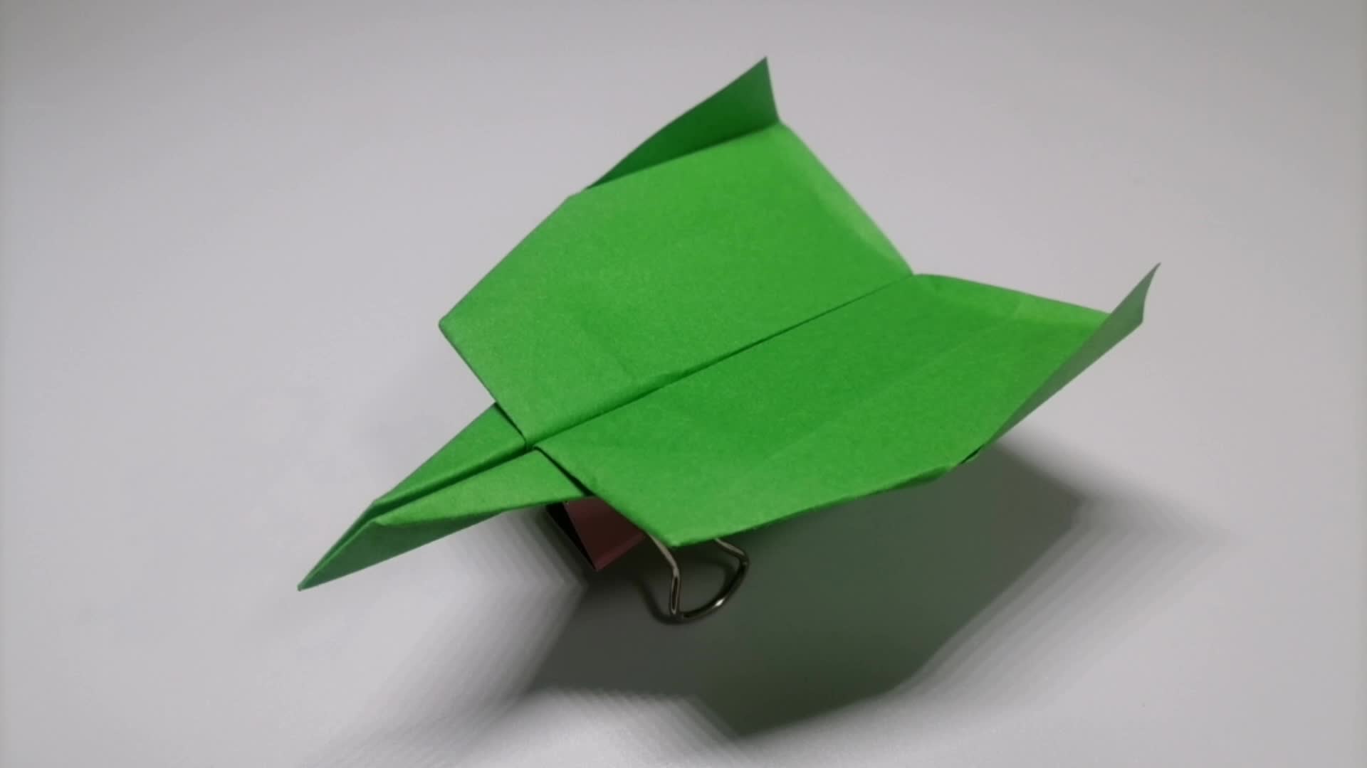 折纸手工简单回旋飞机图片