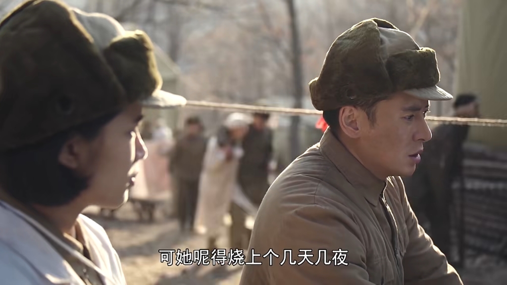 跨过鸭绿江:郑锐着急妹妹病情,竟跑进隔离区,下秒被金医生阻拦
