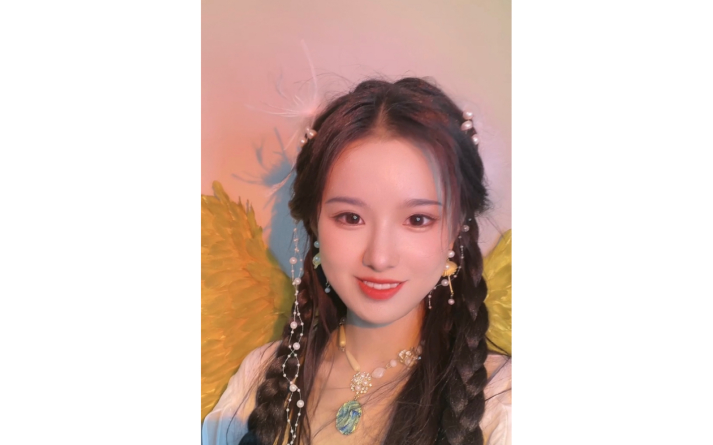 【北川婠婠】女学生穿越一梦江湖,变身泠音?