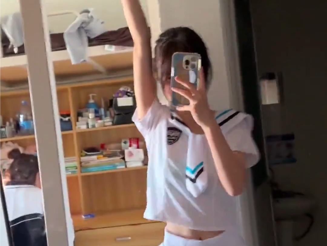 深圳校服,清纯校园白月光