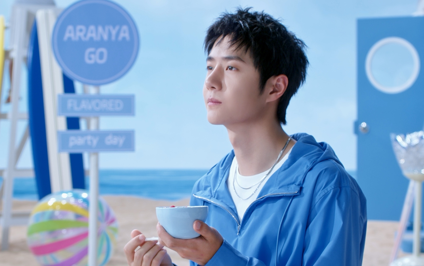 【王一博】20240806 滑板,沙滩,海浪,当运动的荷尔蒙碰上纯甄,让我们