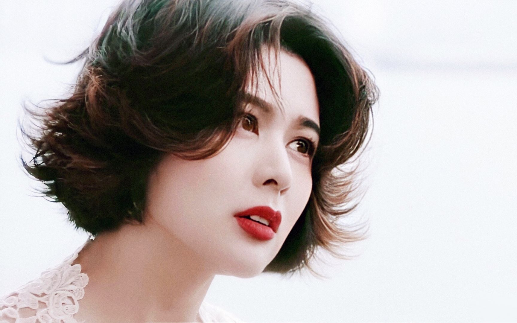 黑帮大嫂又惹事了竟然想要通过美国黑帮干掉黑老大关之琳港片大冒险家