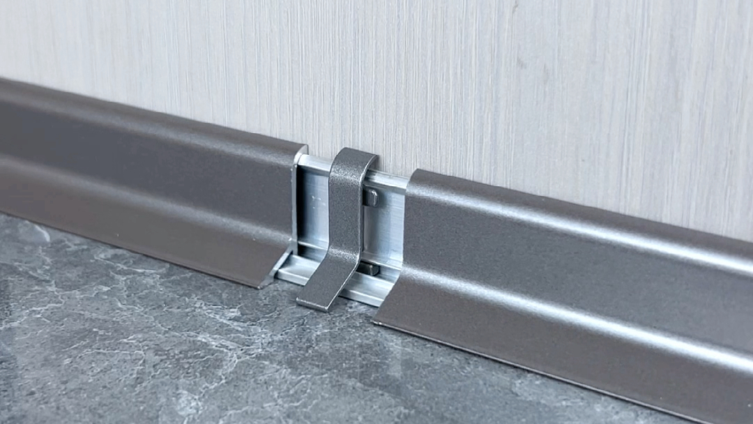 极简铝合金踢脚线,高端家装踢脚线,网红踢脚板,极简轻奢#家装装修