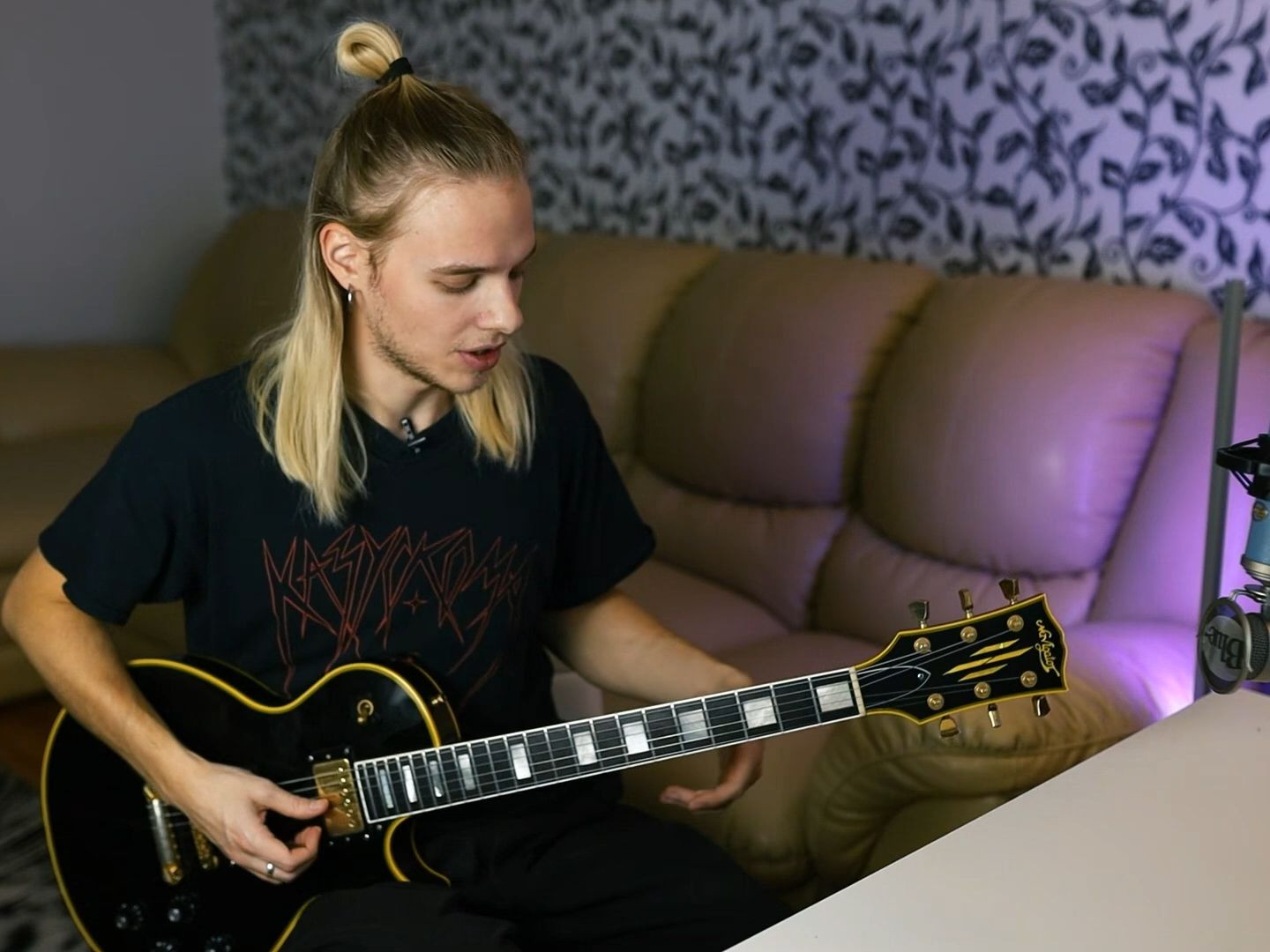 ПРИЕМА ФИРМЕННОЙ ФРАЗИРОВКИ 俄罗斯 吉他