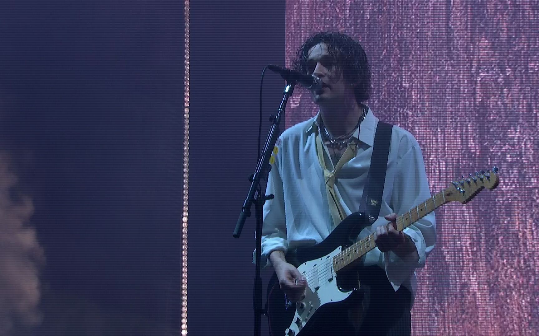 [图]The 1975 - Robbers (Reading Festival 2019)