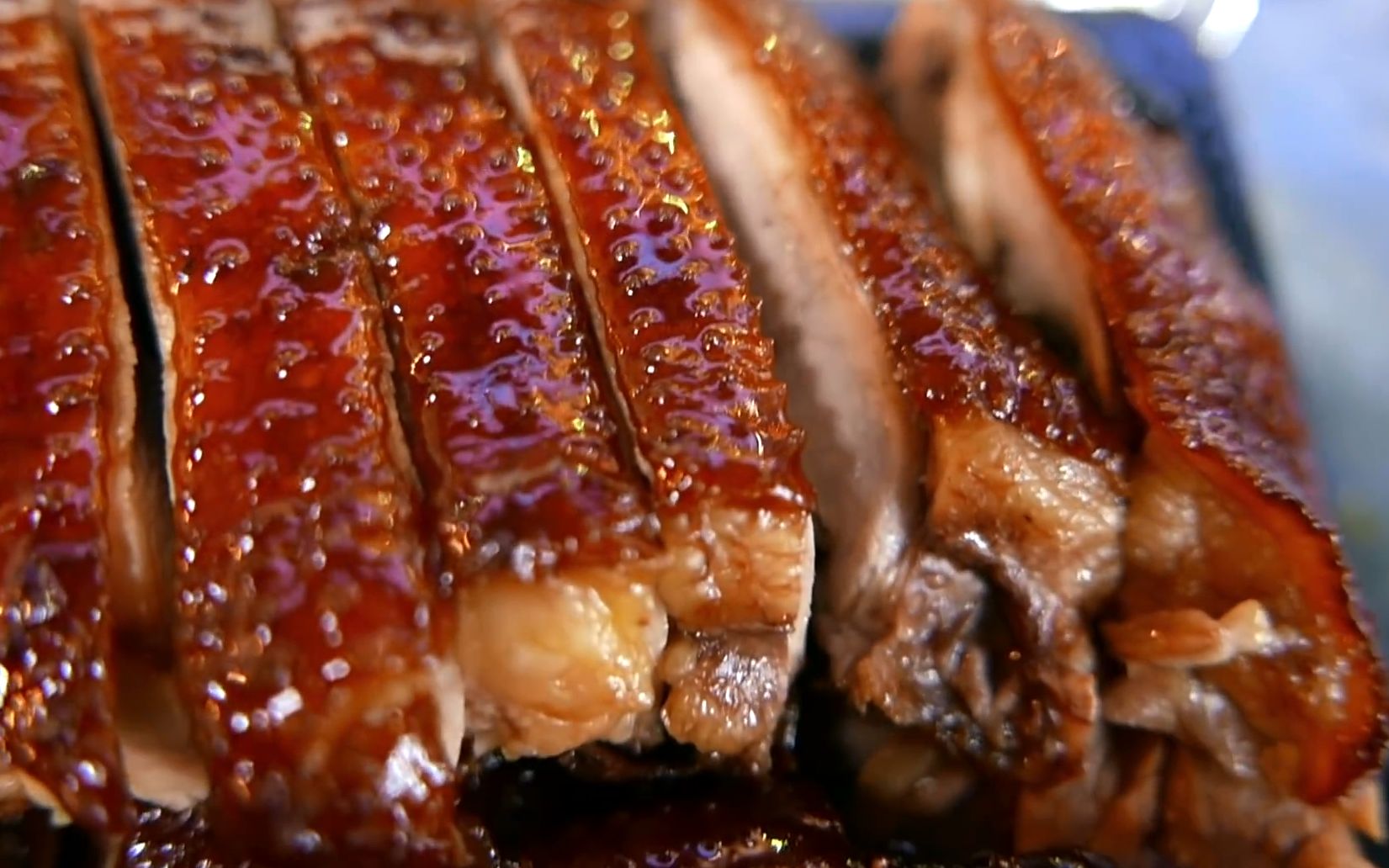 【台湾街头小吃】南京冰糖酱鸭,不断熬制的精华,看到最后口水直流