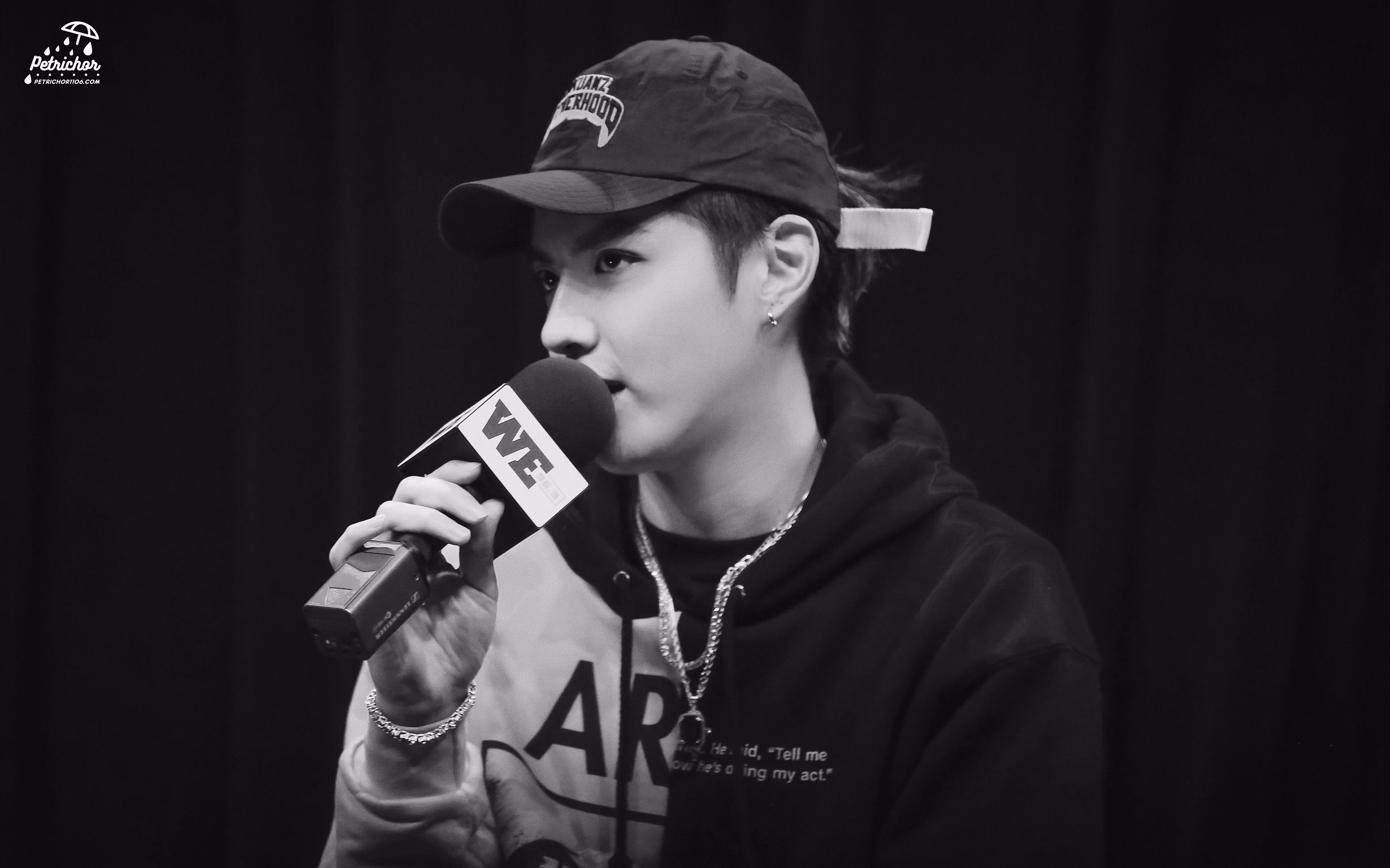 【吴亦凡】【babycherry中字】171202 kris wu in the we live studio