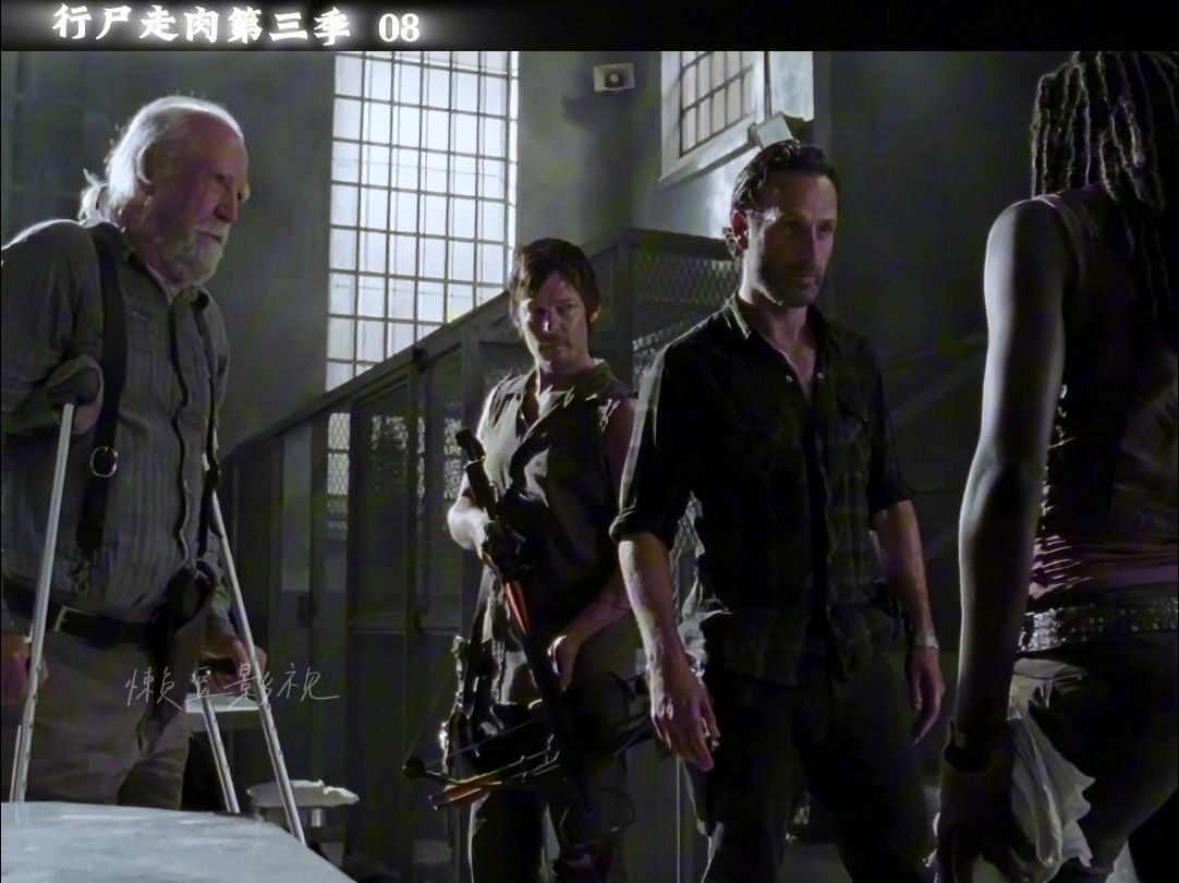 行尸走肉第三季监狱篇,瑞克达里尔准备前往小镇营救格伦和玛姬