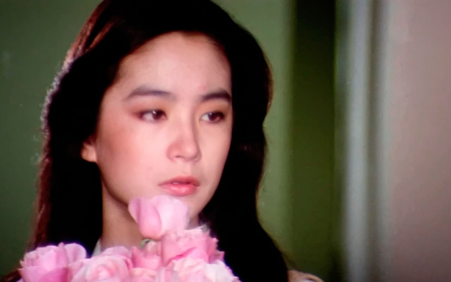 经典老歌《晚秋》,70后集体的回忆,歌曲古典又浪漫!-依依音乐社-依依音乐社-哔哩哔哩视频
