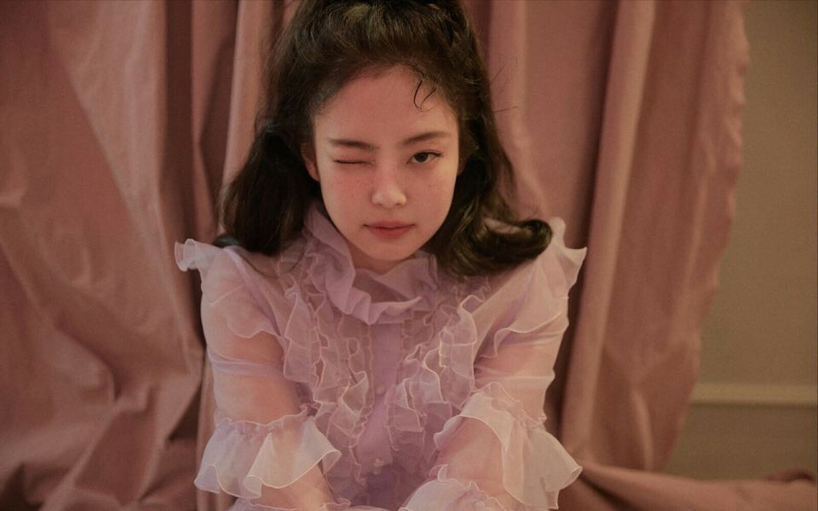 【混剪】可盐可甜的人间香奈儿女士 jennie_哔哩哔哩_bilibili