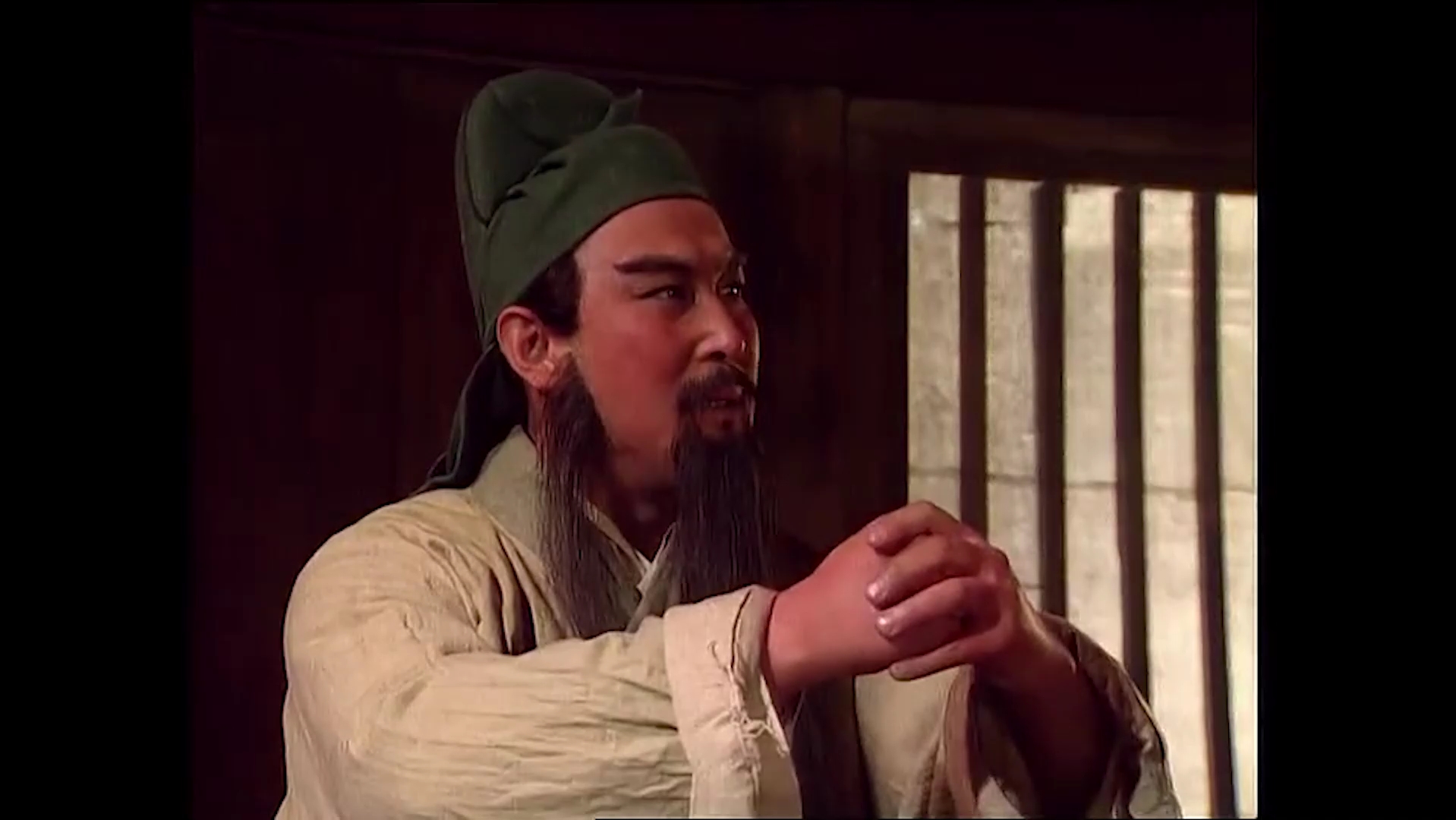 桃源三结义阔号关羽想喝酒反括号