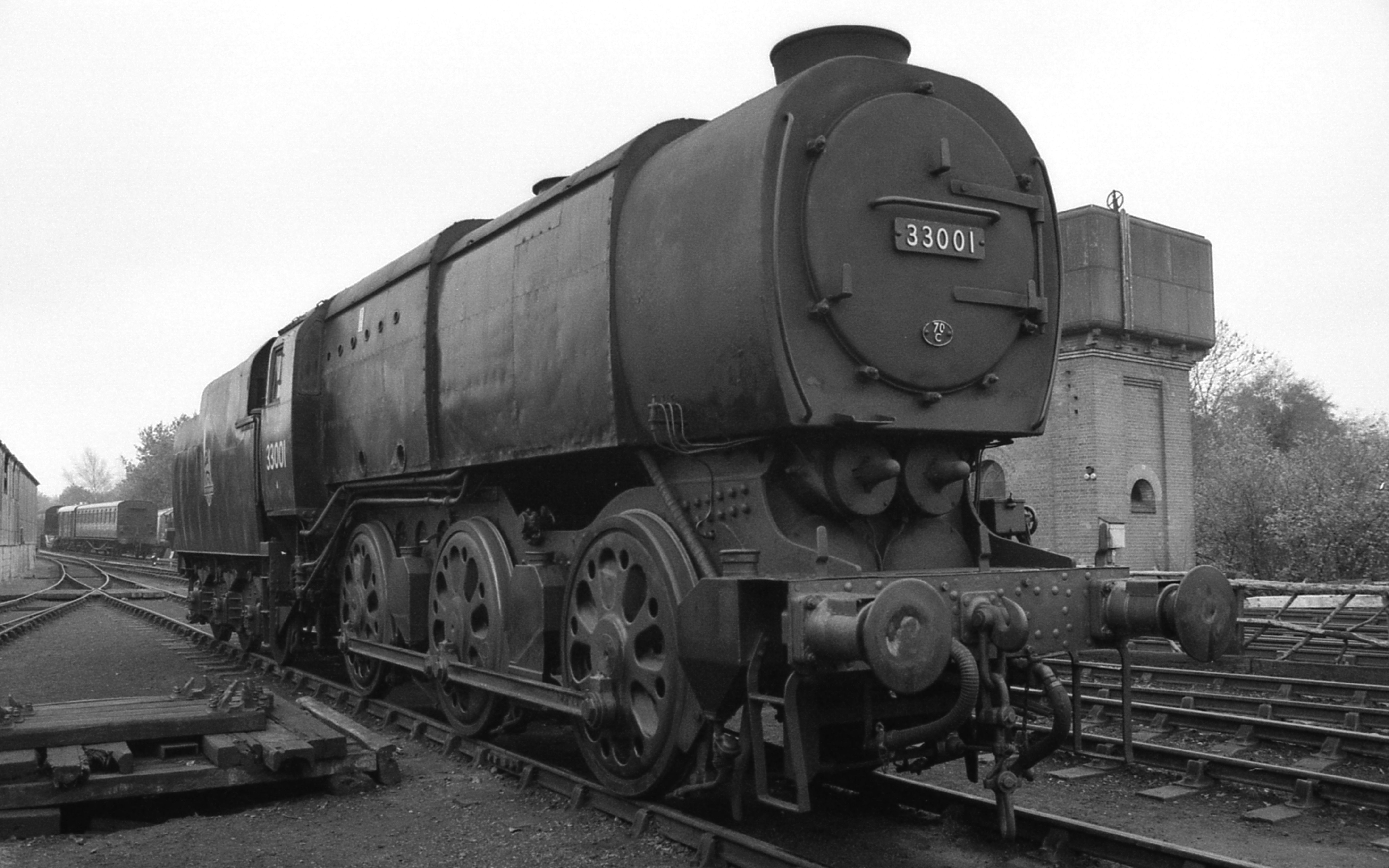 【世界铁路】"内维尔"的原型——外观怪异的英国南方铁路q1型蒸汽机车