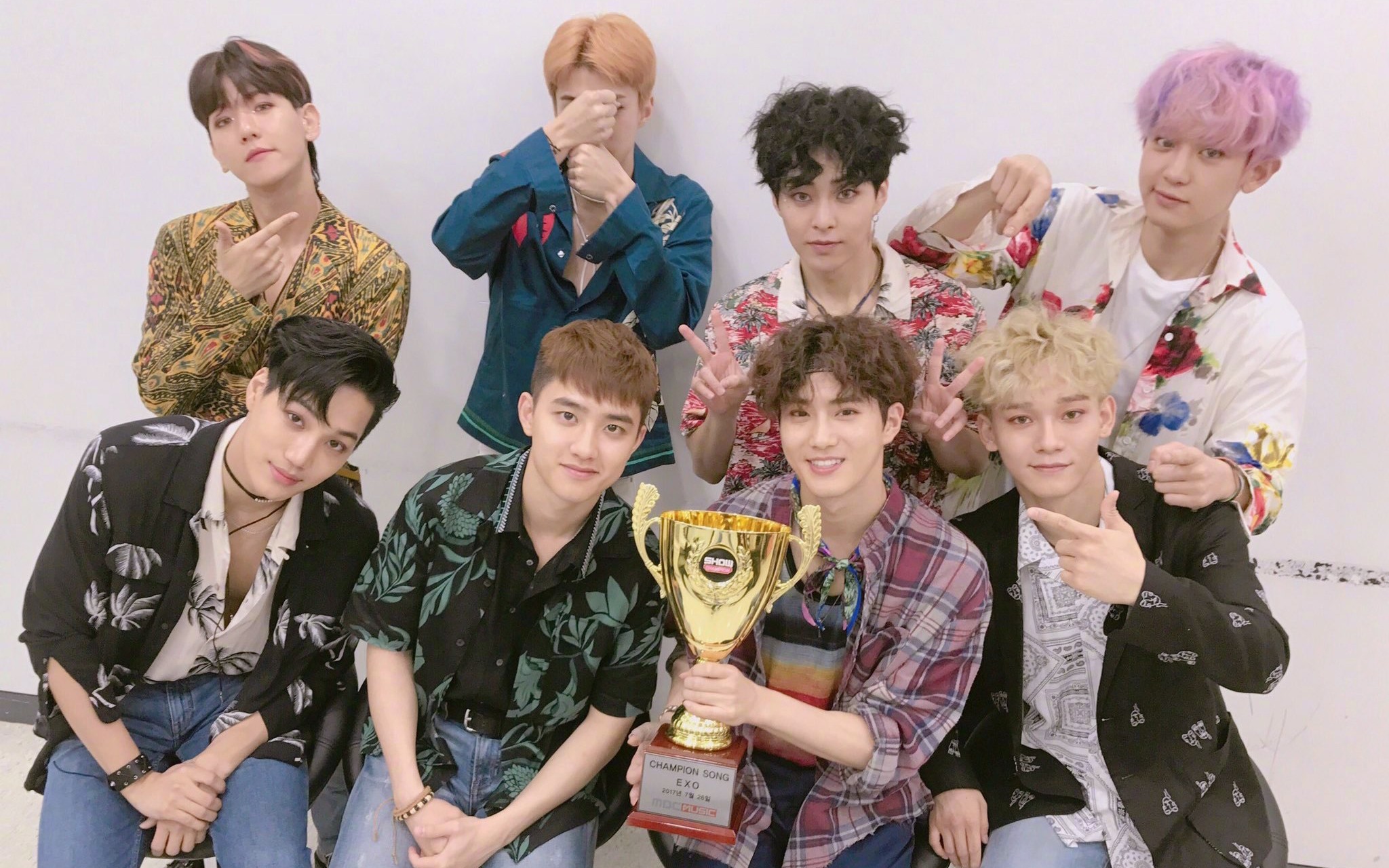 exo四巡0603香港场 当一群西装少年从你面前走过