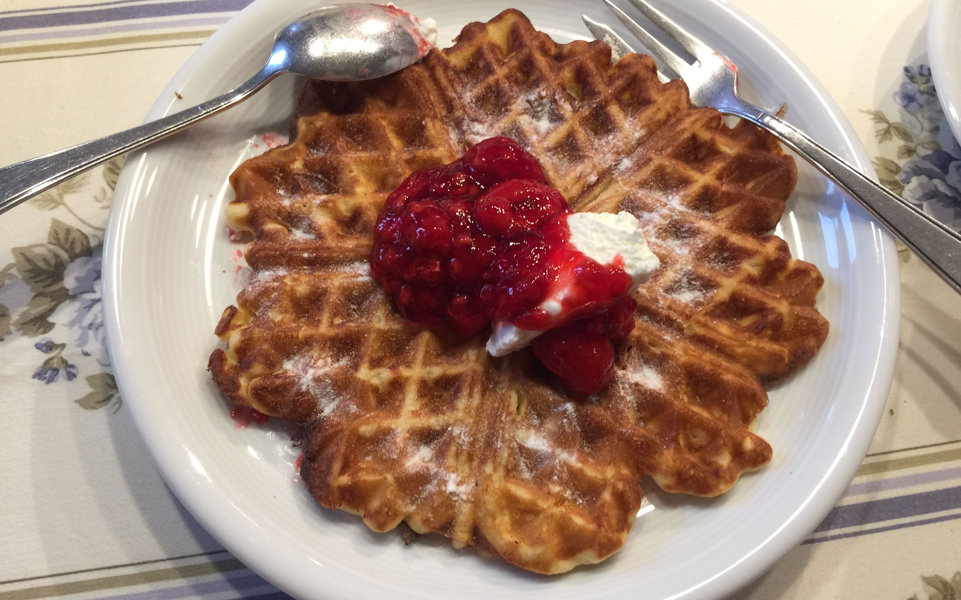 周末去德国奶奶家吃自制华夫饼,好看又好吃的欧洲甜品点心美食!