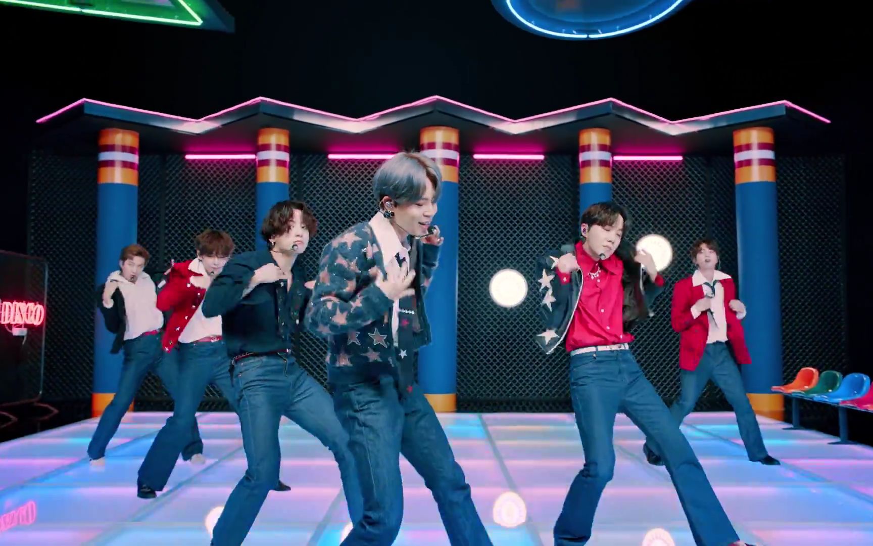 bts dynamite @ best artist 2020