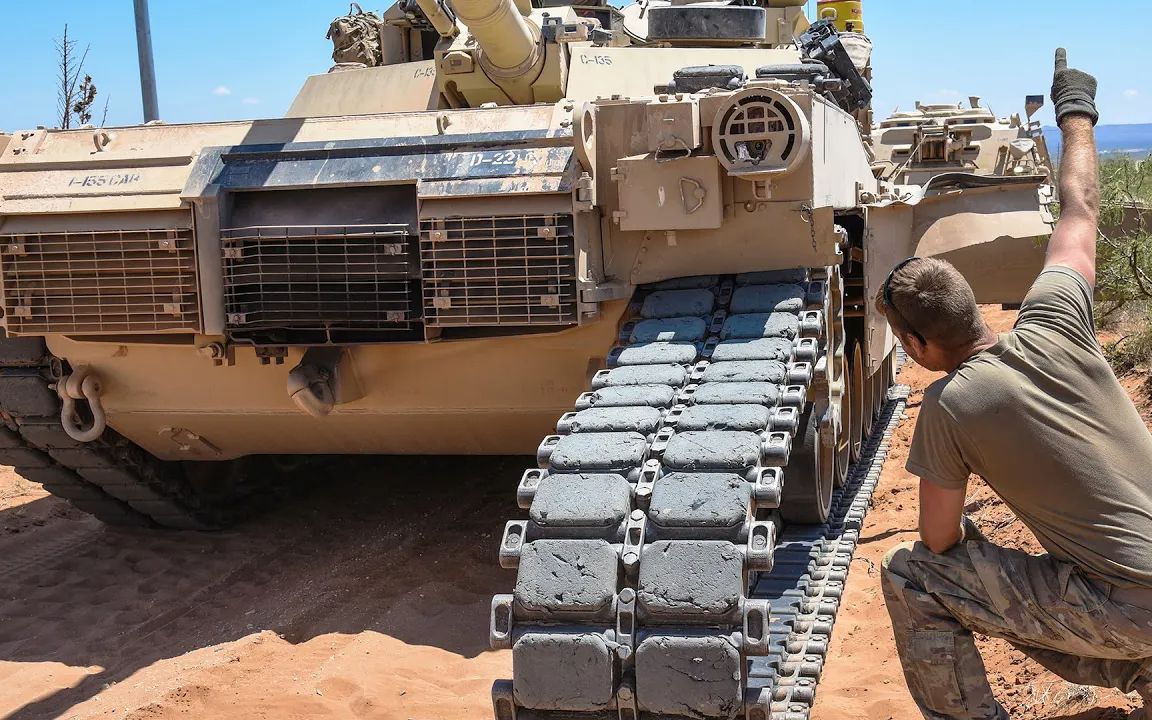 美国m1更换履带