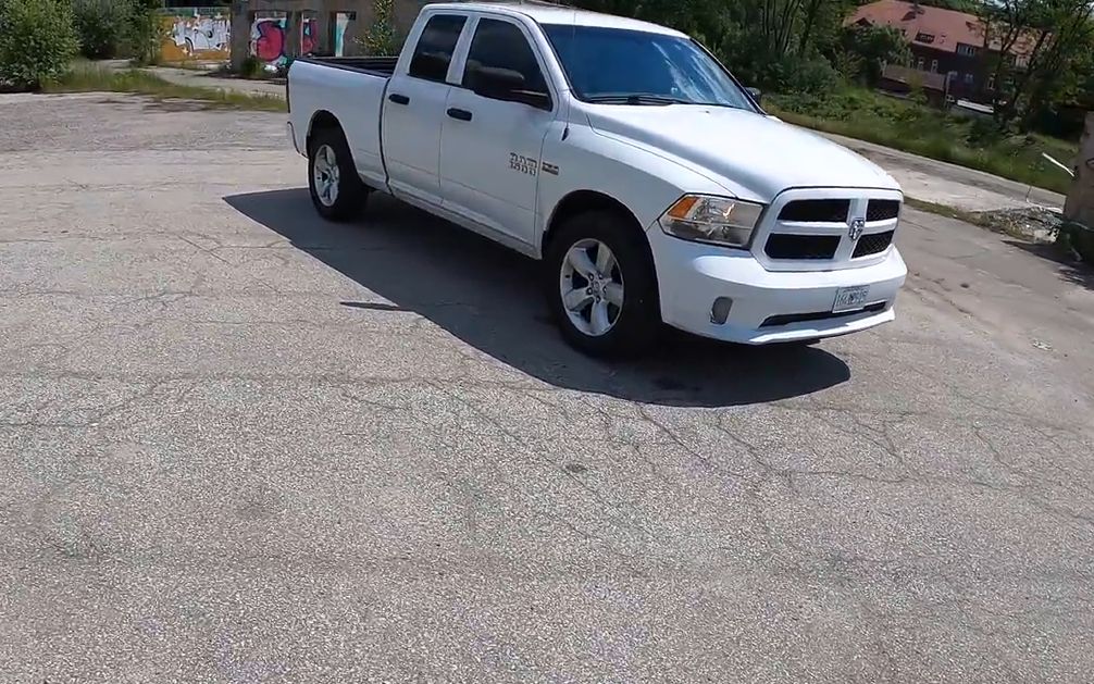 2014道奇公羊dodgeramhemi57lv8第一视角驾驶