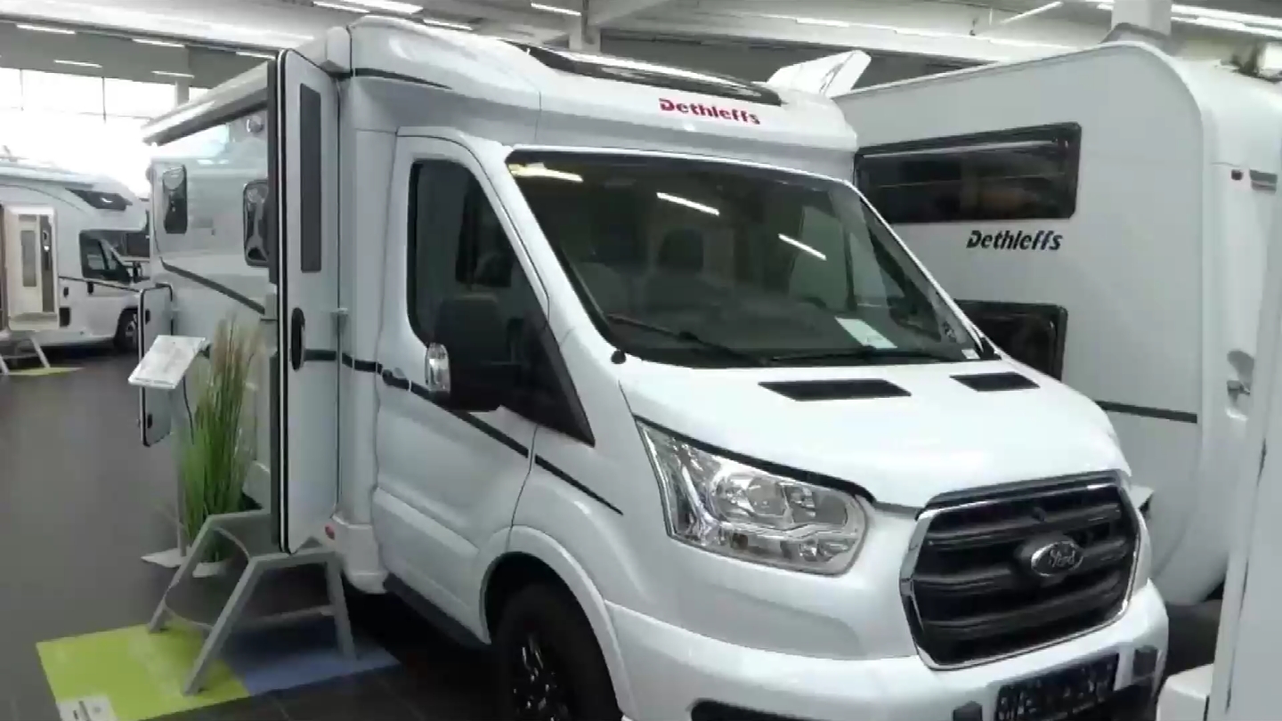 2024款dethleffs globebus go房车福特全顺底盘 外观和内饰