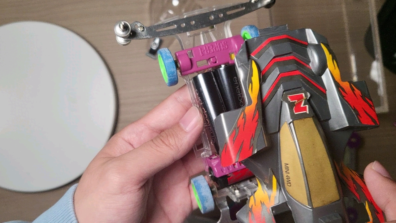 奥迪双钻四驱车三角箭教练车测速,新买的测速仪试一试-悠驱-悠驱-哔哩