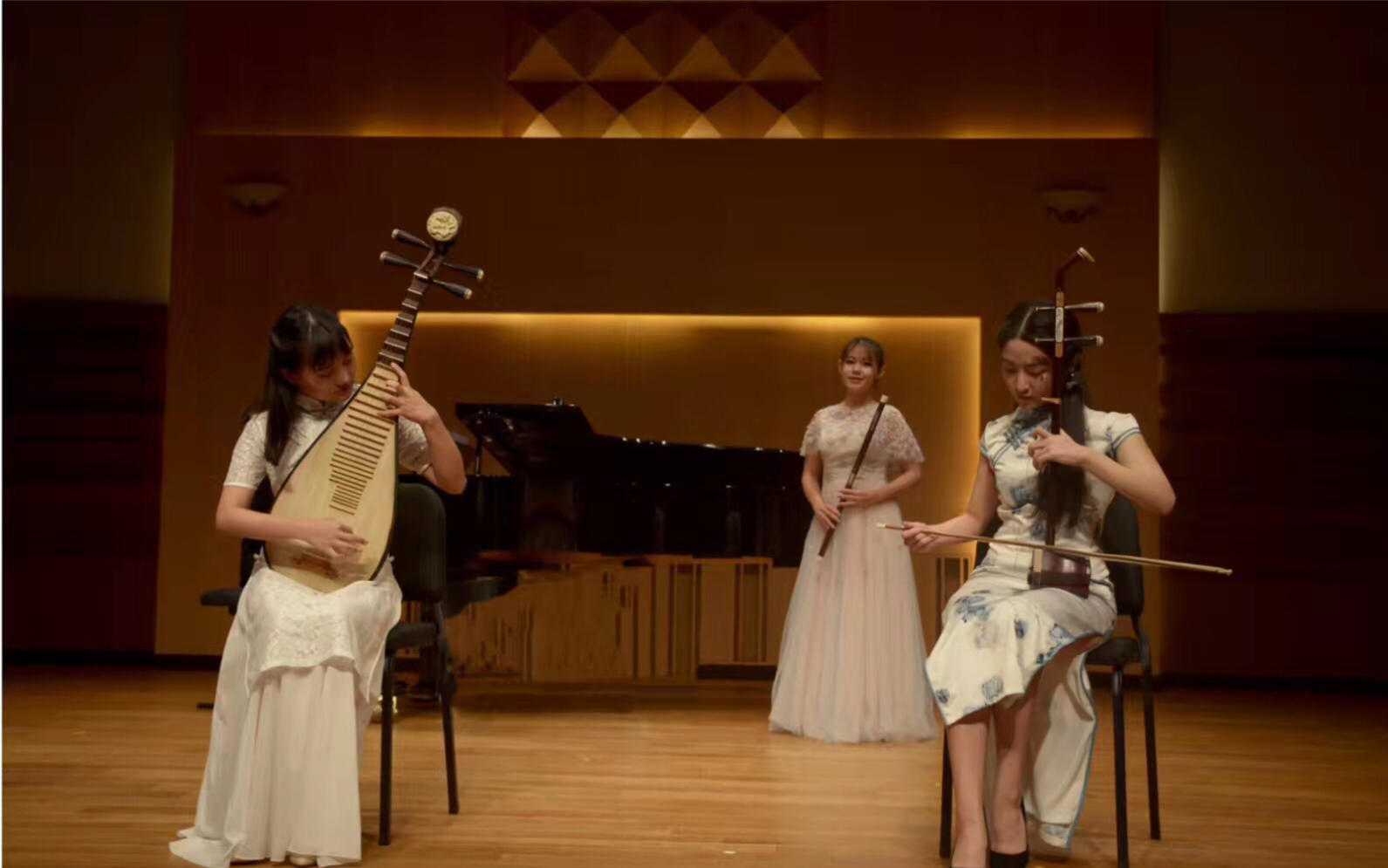 【大鱼】二胡/琵琶/竹笛/古筝/钢琴合奏 pccu两岸艺术之夜
