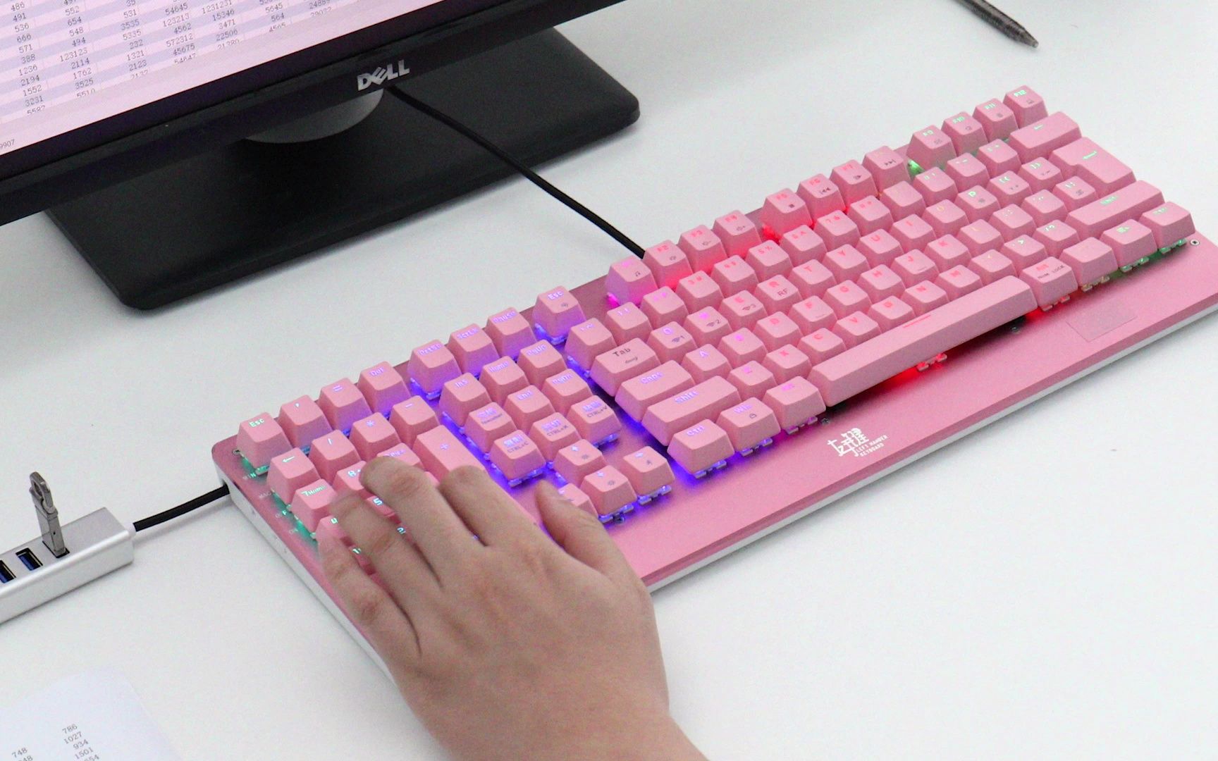 泽溢左手机械键盘三模版(粉色) 双type-c接口 可外接hub 实用新型专利