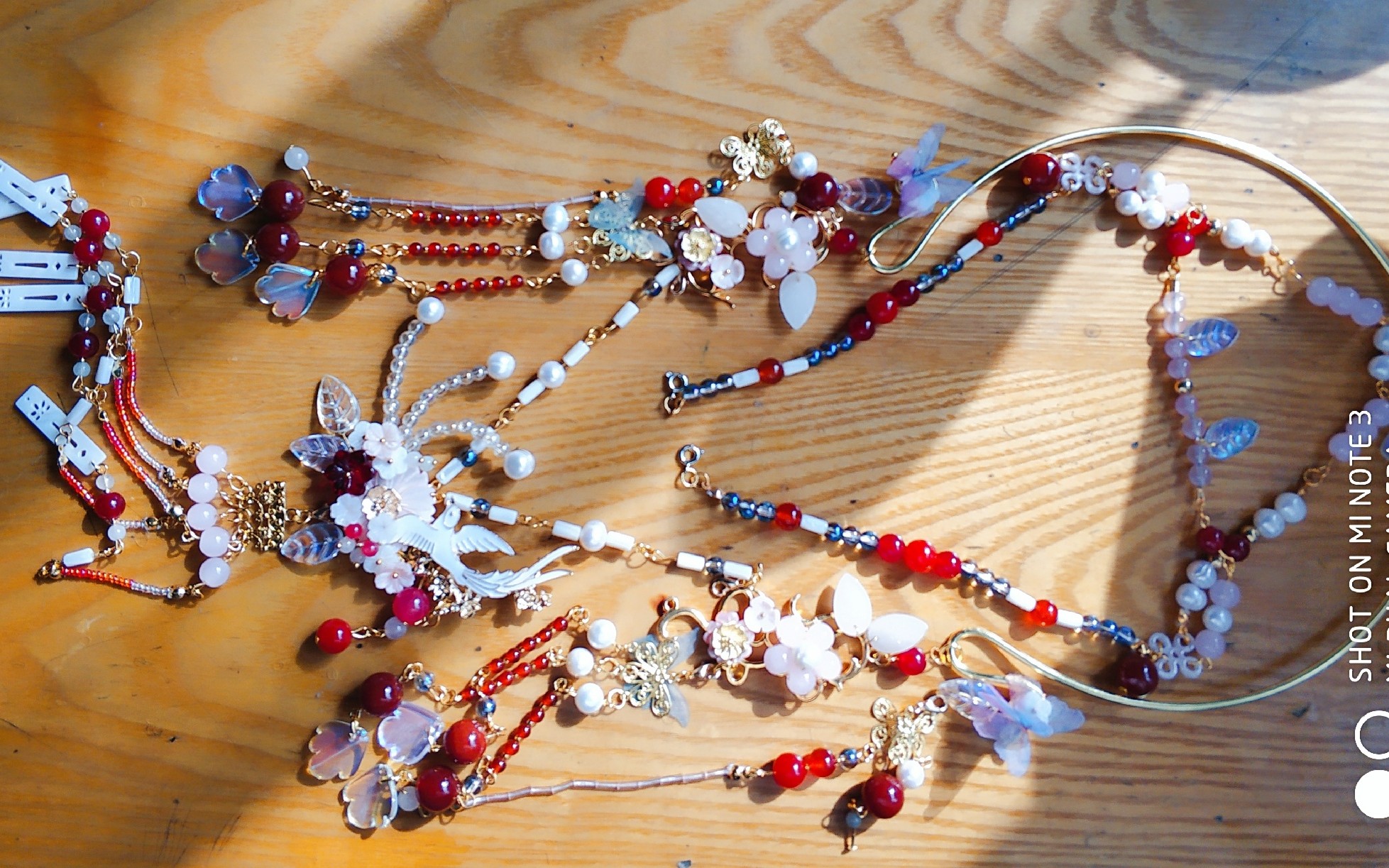 【璎珞】赤金盘螭 这是一个两用的璎珞()