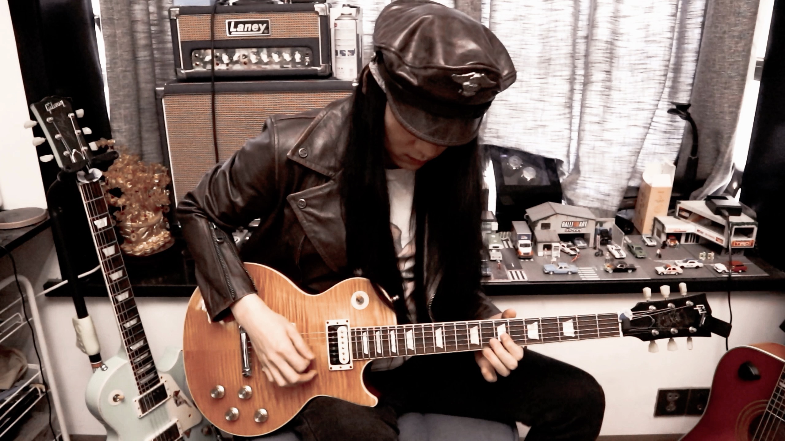 [图]Guns N Roses 《Back off ******》solo cover