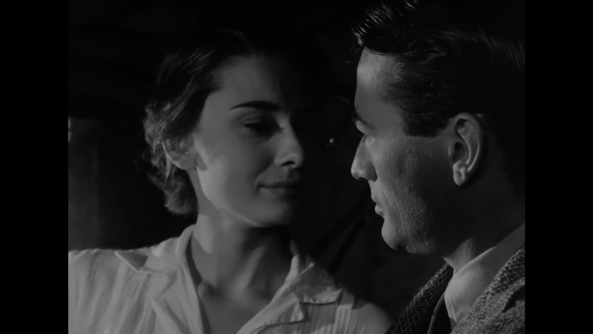 【罗马假日】给自己放假一天出逃的公主 vs 一念善心所以有机会暴富的