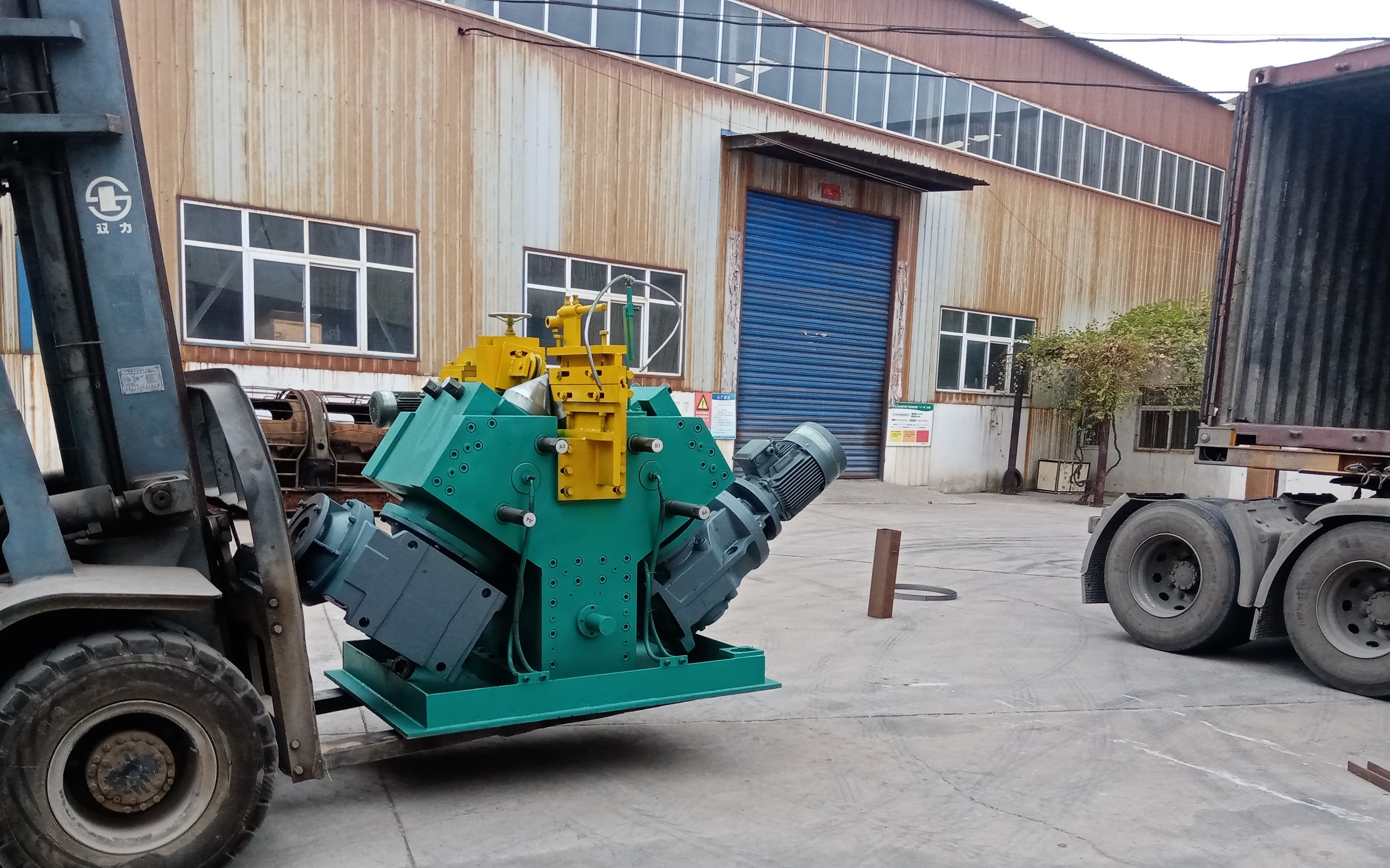 桩机螺旋叶片成型机连续大厚度螺旋叶片成型机视频