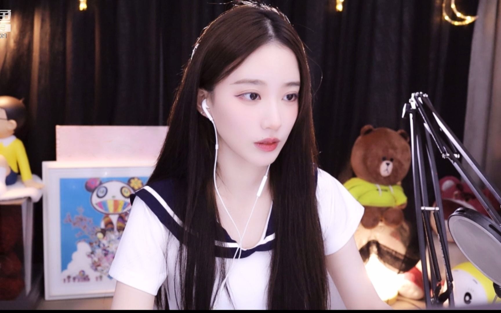 斗鱼-小苏菲2021.8月14号直播录像【下午游戏 晚上唱歌】