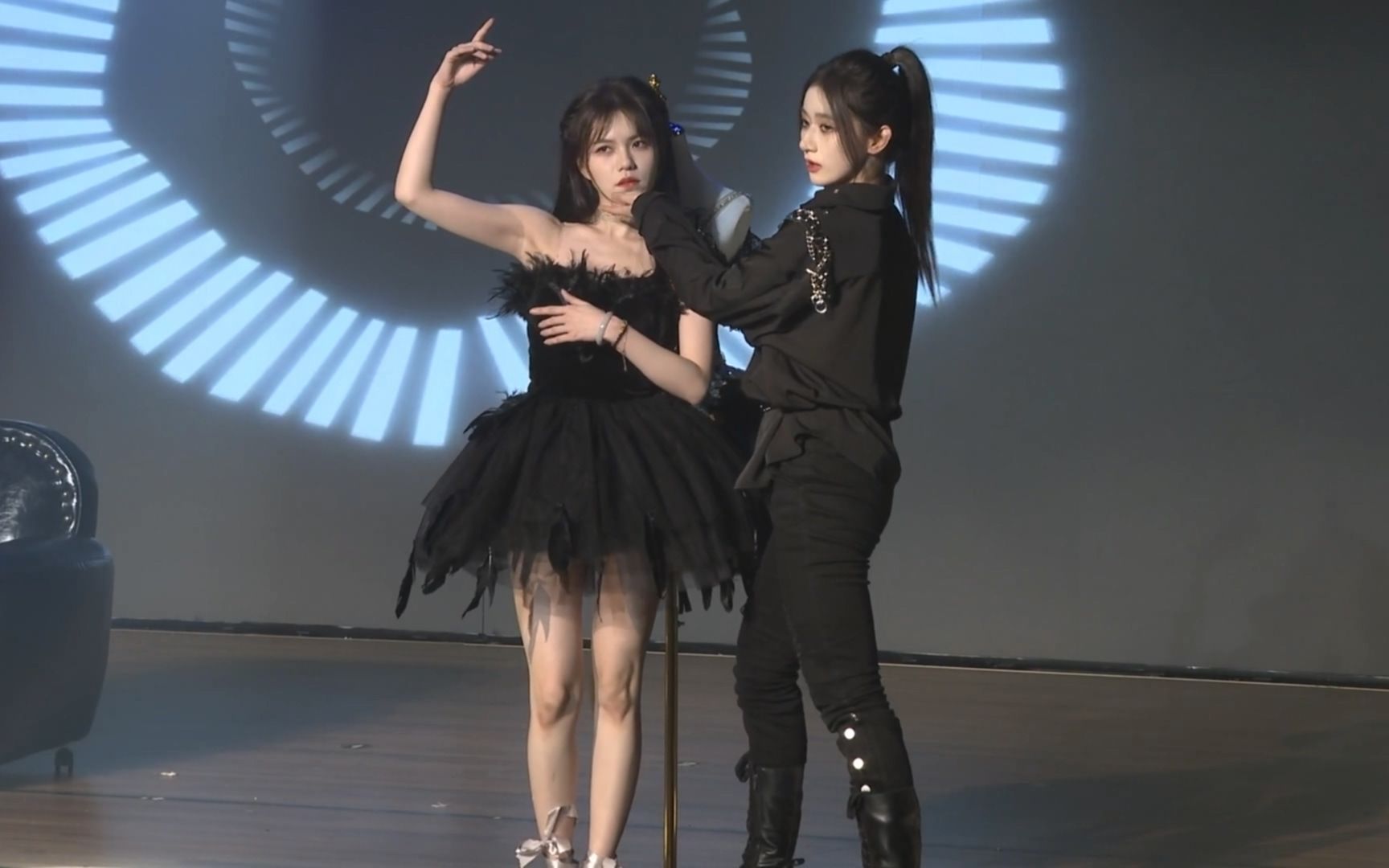 【蹄蹄乐】蒋舒婷,韩家乐《黑天鹅》,20230702snh48