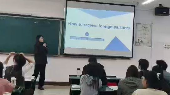 [Demo Class] Receiving visitors王飞 王俐哔哩哔哩bilibili