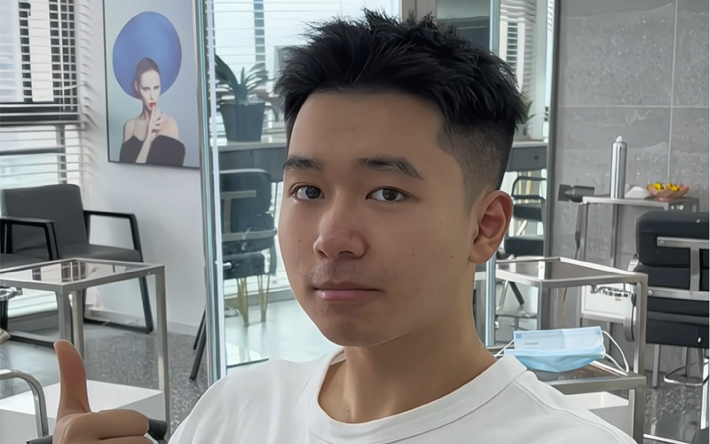 素人大改造 男生稍微打扮一下就很帅