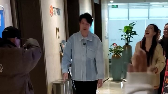 艾伦来了_提示_1686071