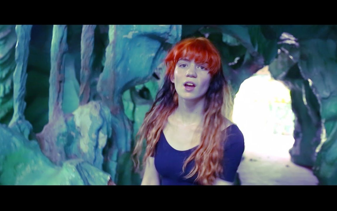 Grimes - “REALiTi” 官方MV
