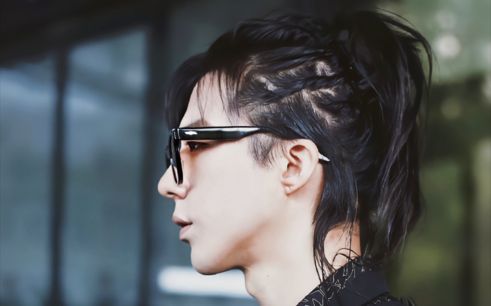 【刘宇宁】今天的狼尾造型太帅了,今天去录《我们的歌》第三季