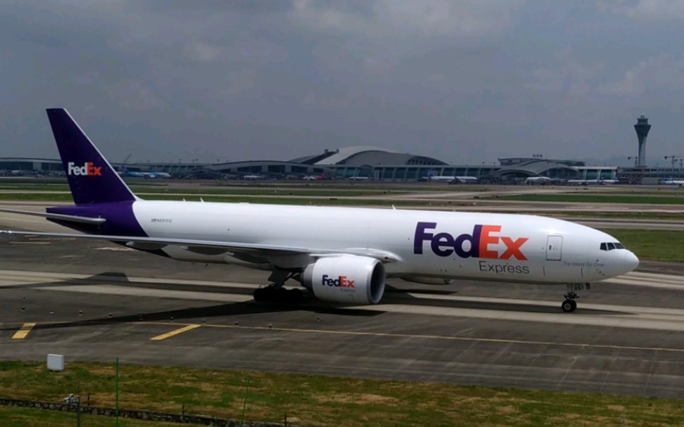 【美国联邦快递航空】波音777f广州落地后机长和中国大陆飞友们打招呼