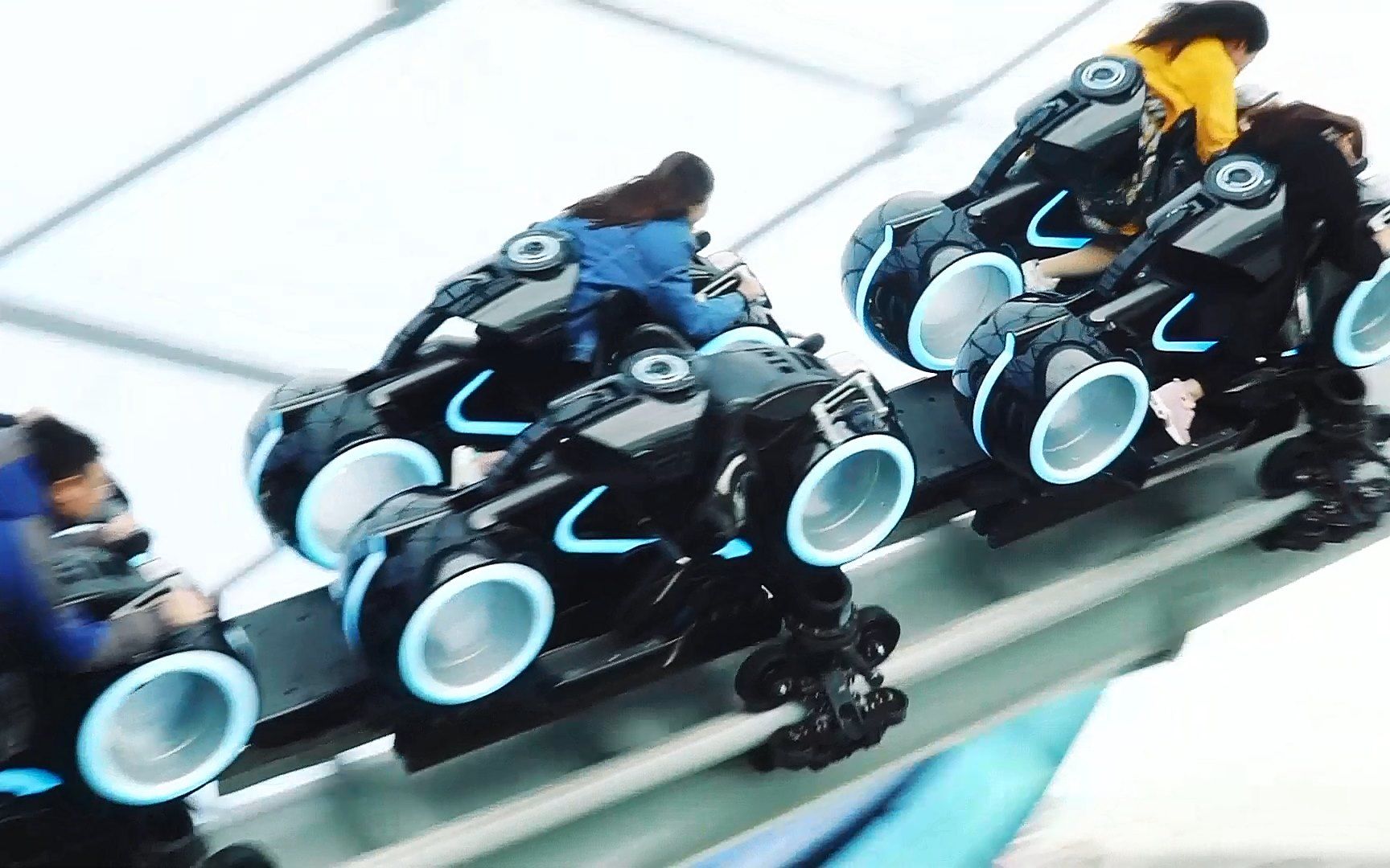 你们要的【创极速光车】!上海迪士尼最刺激的项目,毫不犹豫会二刷