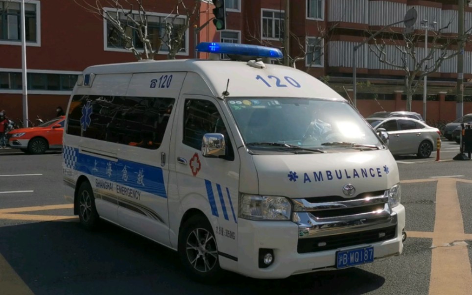【上海急救】使用派特莱警报器的海狮救护车code3进六院