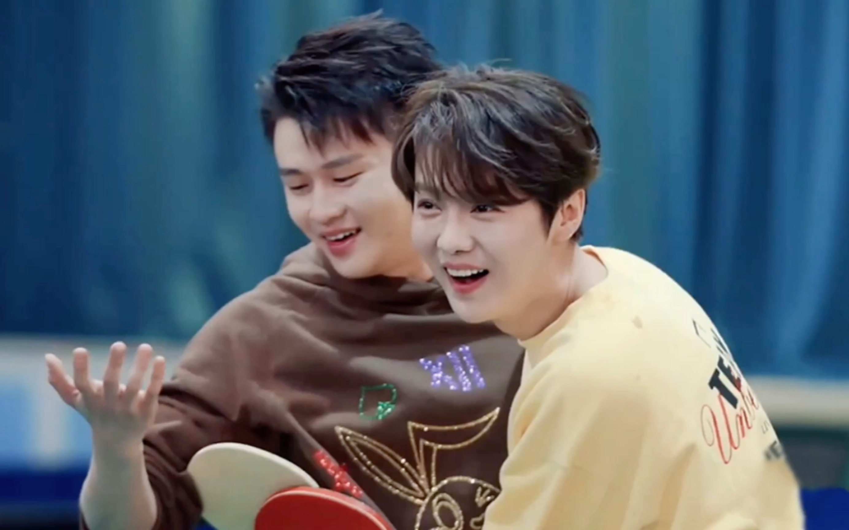 但更宠你!鹿晗打乒乓球狂虐王勉·鹿勉cp