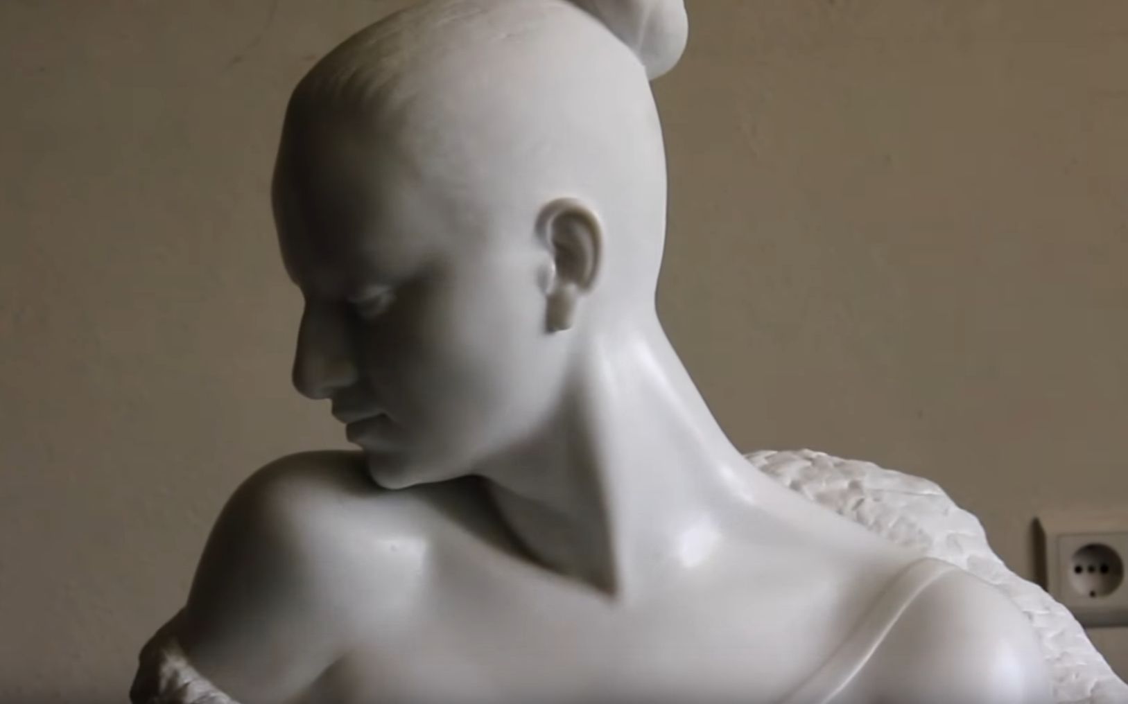 [图]大理石雕塑制作The Making of a Marble Sculpture