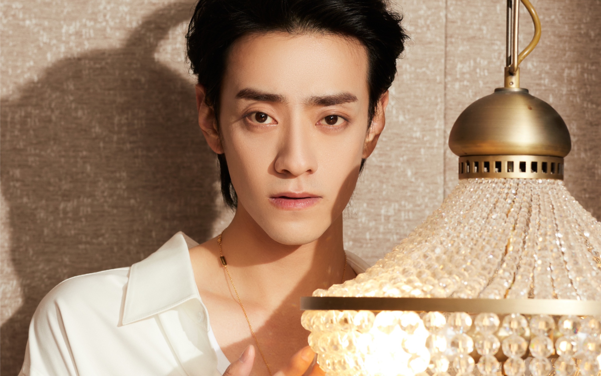 郑云龙力士成都活动直播又卡又糊警告