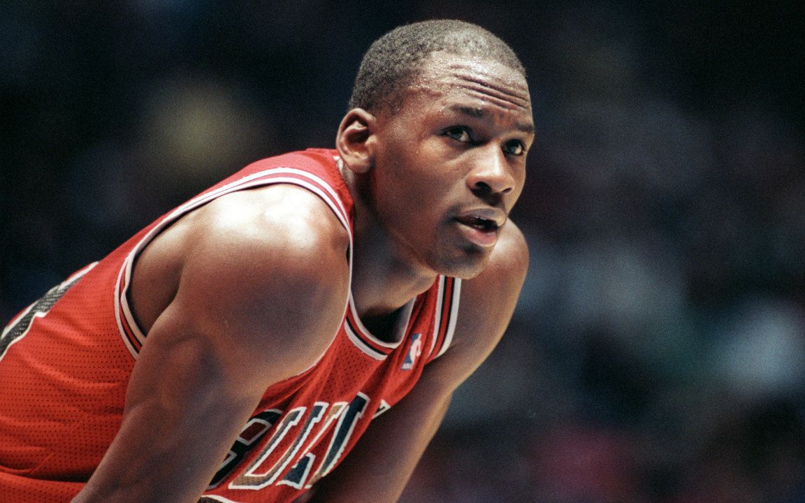 乔丹高中情书曝光,打赌赢女友钱沾沾自喜,一封信卖到5000美金