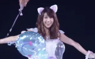 Download Video: 【中字】AKB48天使的尾巴【优叔气球怎么没爆炸】大島優子c横山由依,峯岸みなみ,AKB48,东京巨蛋演唱会120825,「パジャマドライブ」公演曲天使のしっぽ